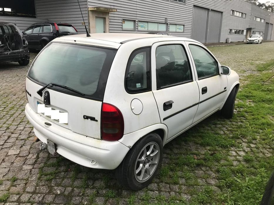 Opel Corsa B 1.5TD 5P 1997  - Para Peças