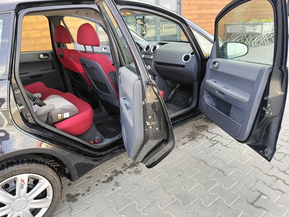 Mitsubishi Colt 1.3 z 2005r.