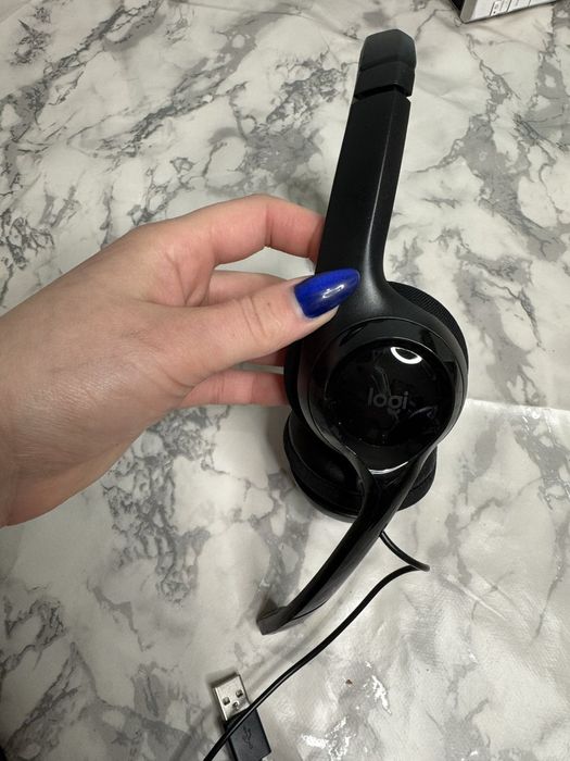 USB гарнітура Logitech H390 з мікрофоном (як нова)