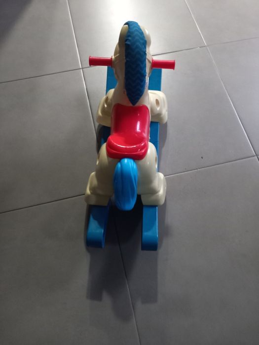 Baloiço de criança  fisher price