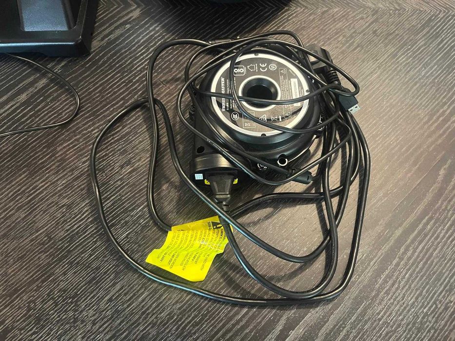 Thrustmaster T-GT 2 - Garantia 2028