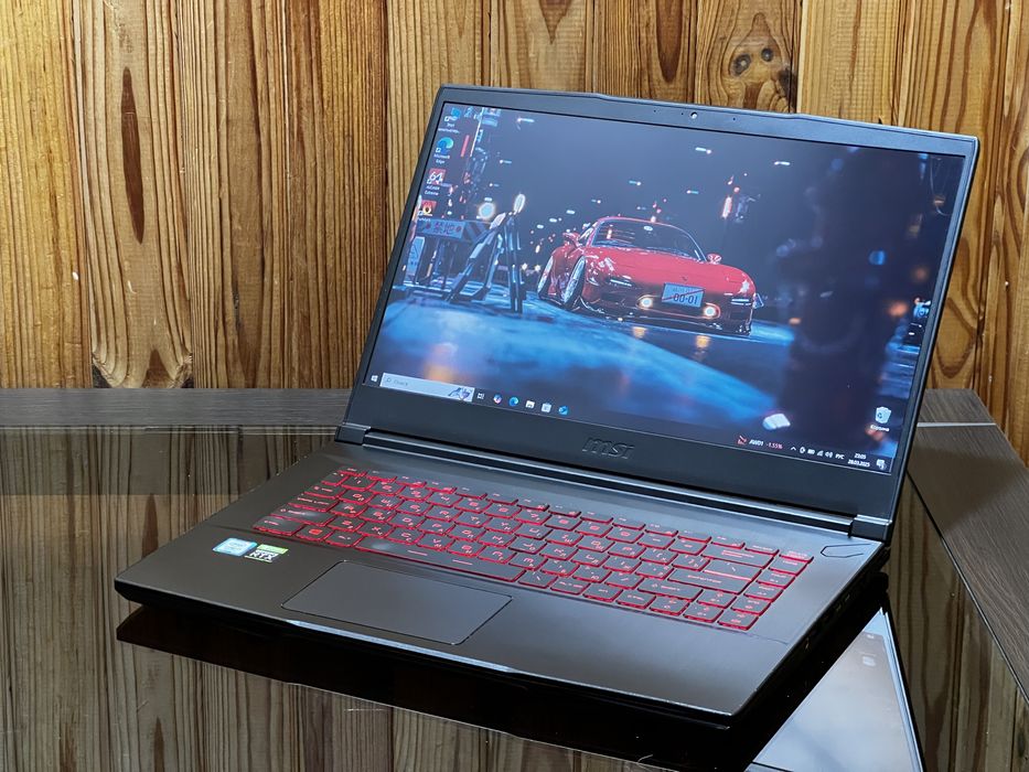 MSI Gaming 15, RTX2060, I7 9750h, 144hz