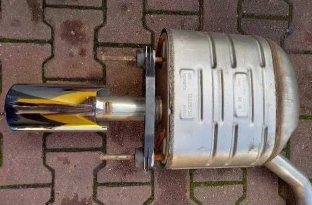 Tłumik końcowy Opel Insignia A
OPEL INSIGNIA A,