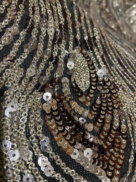 Платье в пайетках