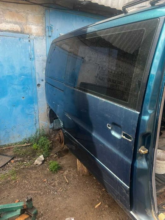 Частини кузова/чверть/крило/арка Мерседес Віто 638