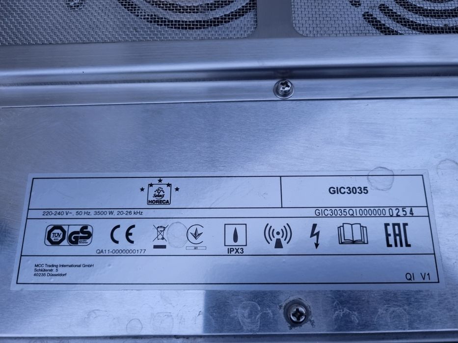 Kuchnia indukcyjna profesjonalna Horeca 230V 3500W