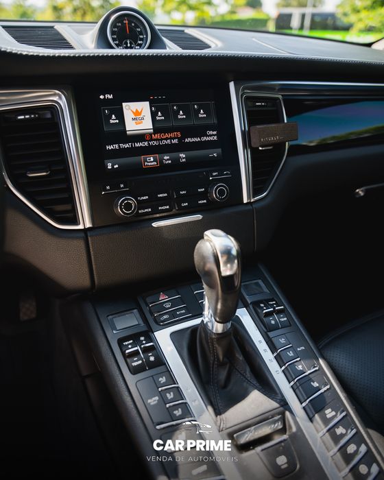 Porsche Macan S