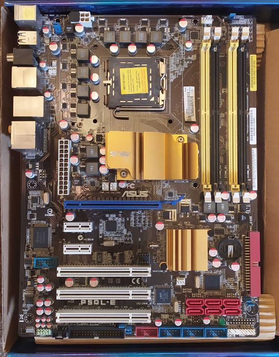 Материнская плата Asus P5QL-E  под ремонт
