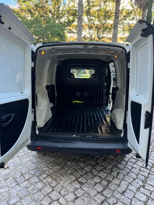 Fiat Doblo maxi cargo 1.9 diesel 105 cv Nacional !