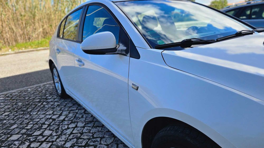 Chevrolet Cruz, caixa automática.