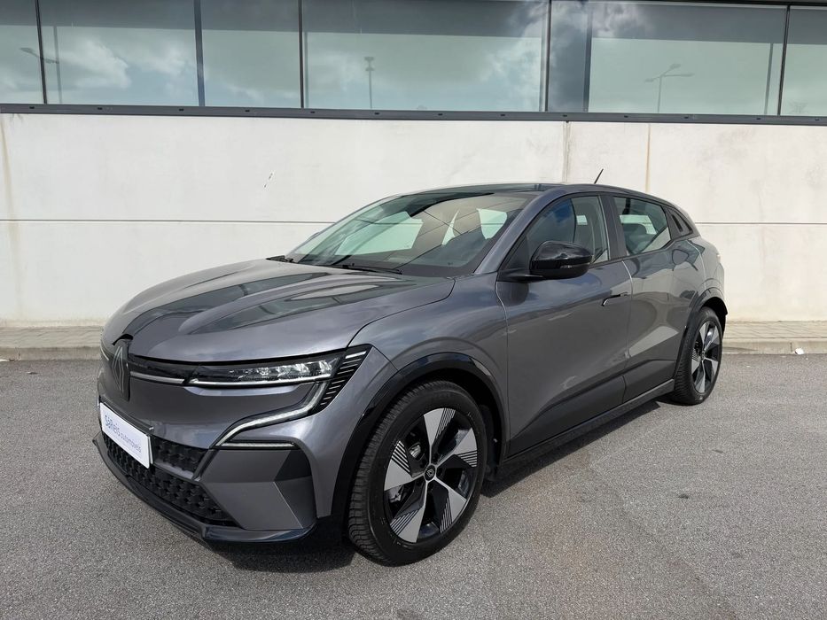 Renault Mégane E-Tech EV60 220hp optimum charge Equilibre