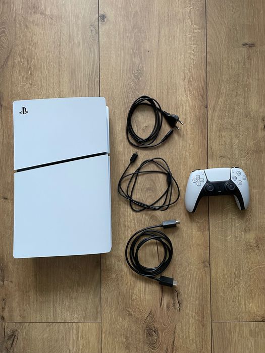 PlayStation 5 Slim z napędem wersja 1TB
