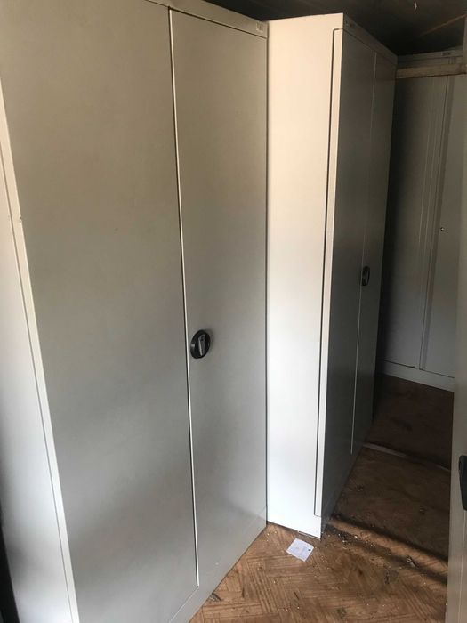 Металлический архивный шкаф