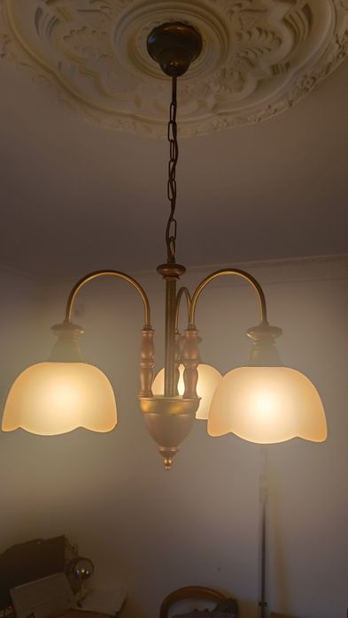 Conjunto candeeiros (1 teto + 2 mesa cabeceira)