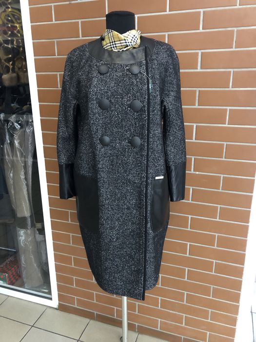 Пальто жіночі,розпродаж