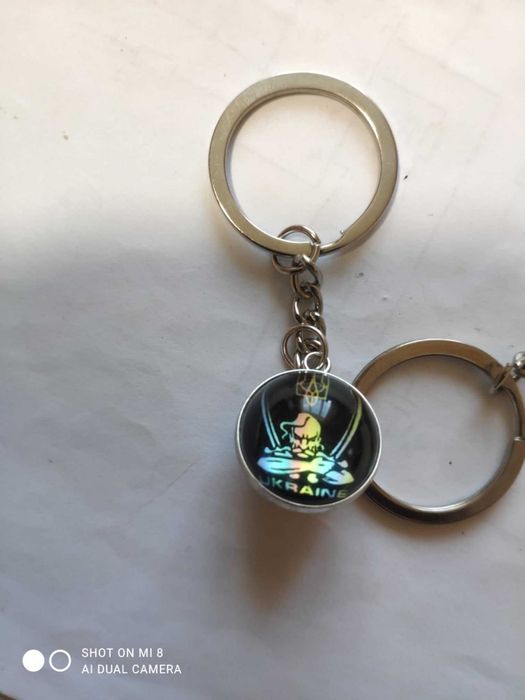 Брелок для ключів з українською символікою