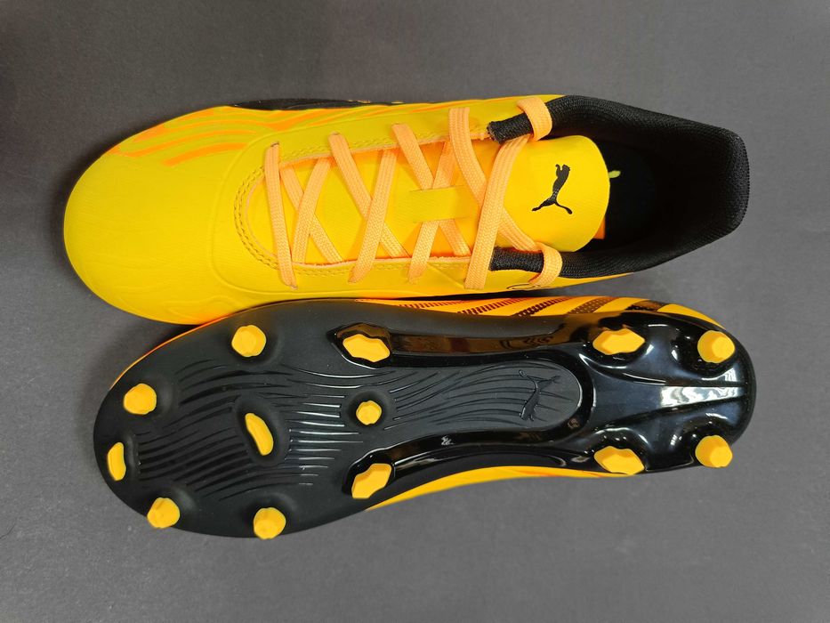 Puma buty piłkarskie 105840 nowe38