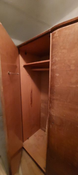 ШАФА БЕЗКОШТОВНО( самрвивіз вул.Зелена): Безкоштовно - Меблі для ...