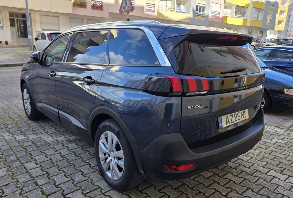 Peugeot 5008 Diesel - Automática - 7 Lugares - 2019