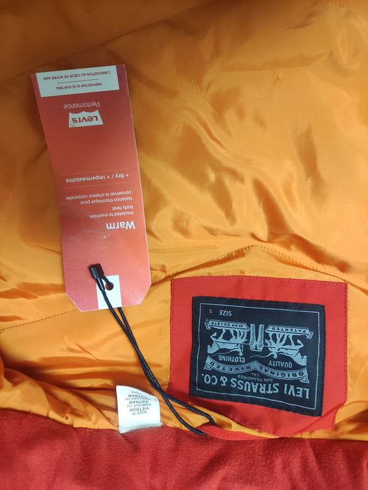 Чоловіча безрукавка  Levi's