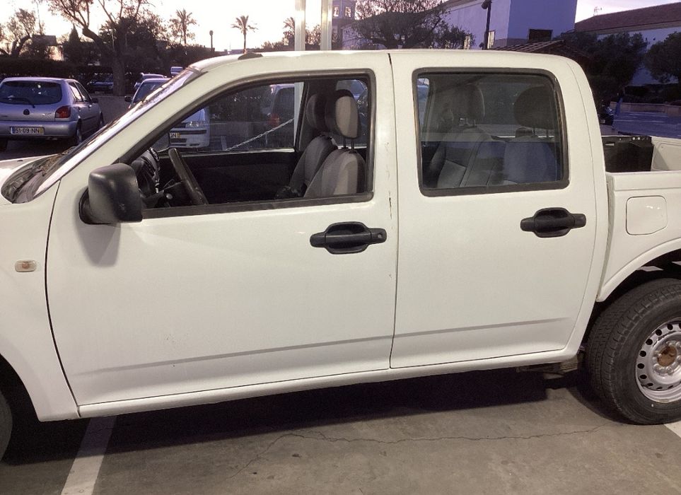 Isuzu D Max 2.5 TDI 135 CV de 2007 (Aceita-se Troca por Mota)