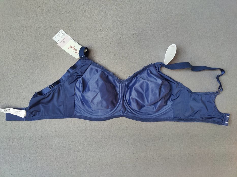 Triumph Magic Boost MW 01  75D nowy