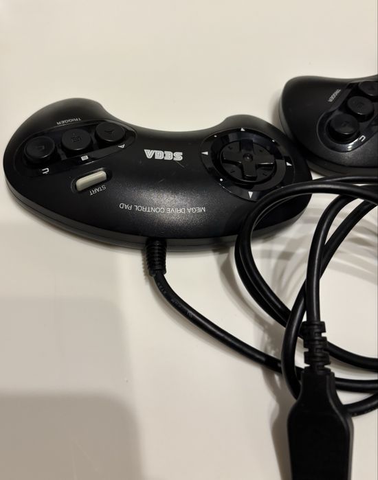 Pad Sega Mega Drive 2 szt