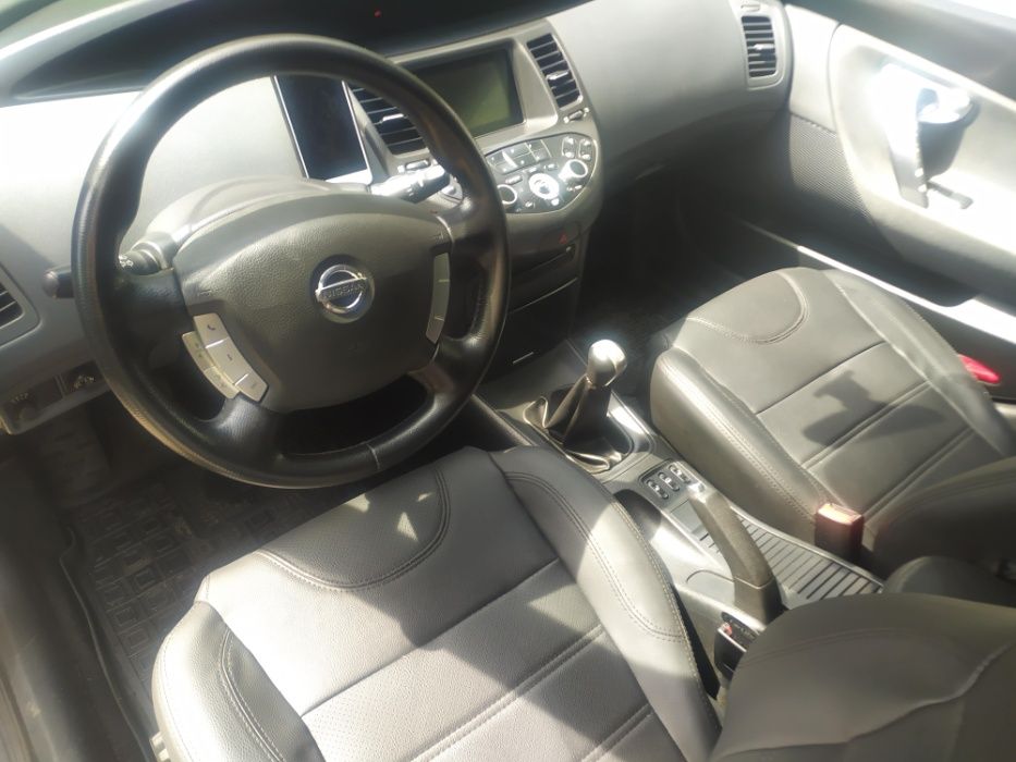 Nissan Primera P12