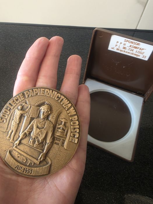 Medal odznaka 500- lecie Papiernictwa w Polsce