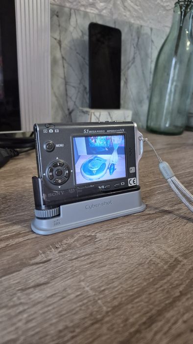 Цифровая Мыльница Sony Cyber-shot DSC-T7. (Мильниця) Цифровий фотоапарат. Повний комплект.