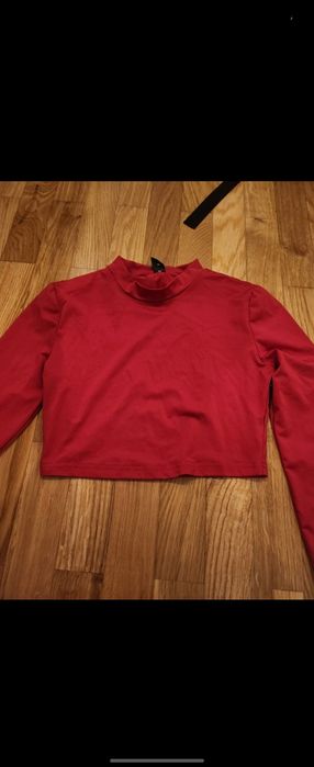 Roupa em bom estado e acessível