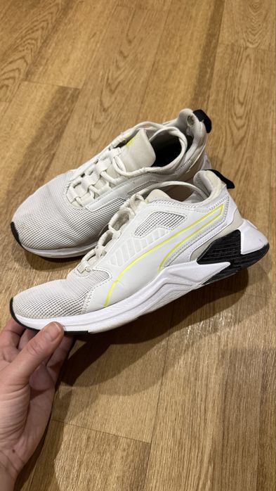 Кросівки, оксфорди, макасіни Veja, Michel Kors,Pazolini,Puma,: 600