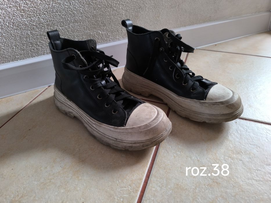 Sprzedam buty damskie