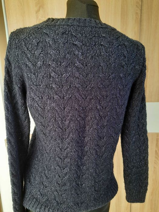 Sweter z warkoczami Massimo Dutti