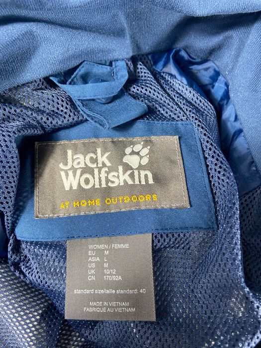 Жіноча вітровка Jack Wolfskin