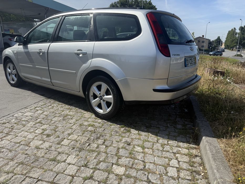 Ford Focus — fotografia 8