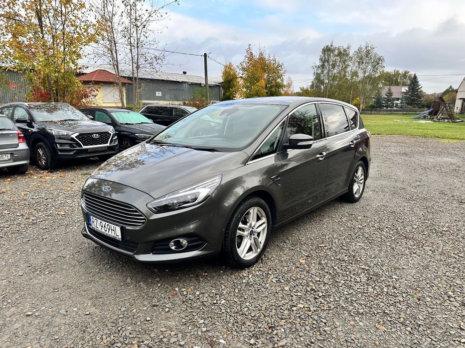 Ford S-Max