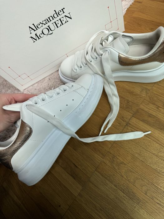 Alexander McQueen Sneakers 35.5 оригінал