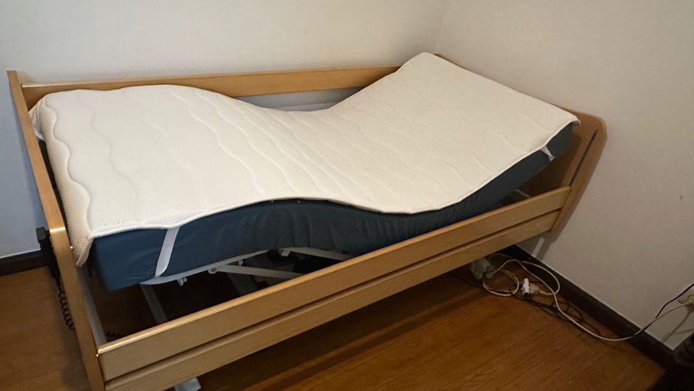 Cama articulada elétrica