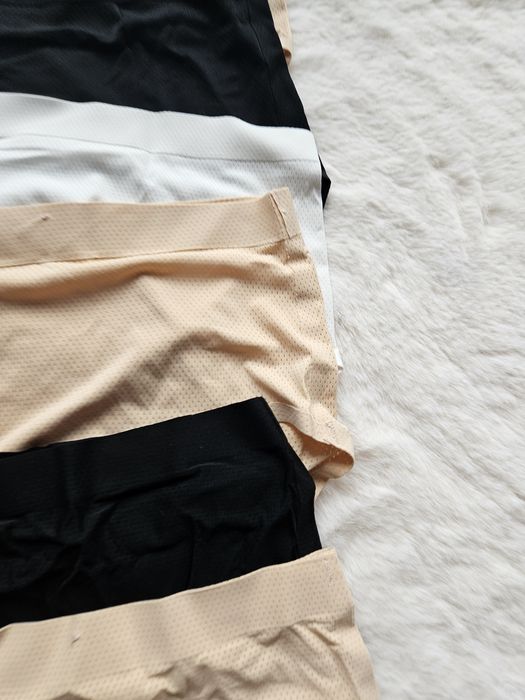 Majtki wysokości stan bezszwowe