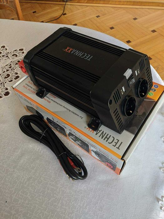 Інвертор автомобільний TECHNAXX TE16 power inverter 1200W