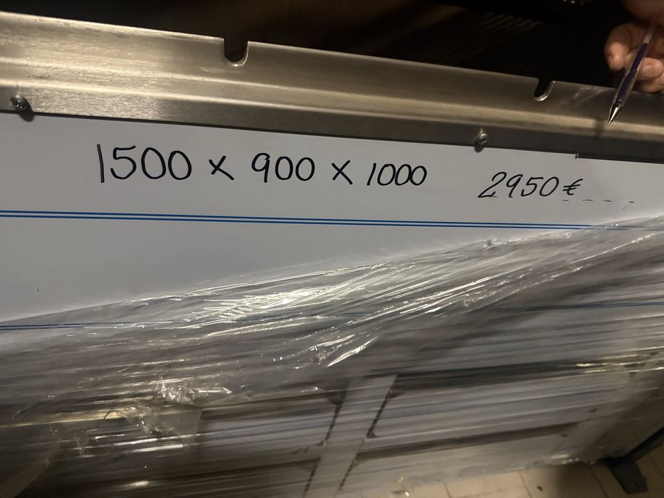 Grelhador carvão com 5 espetos Rotativos