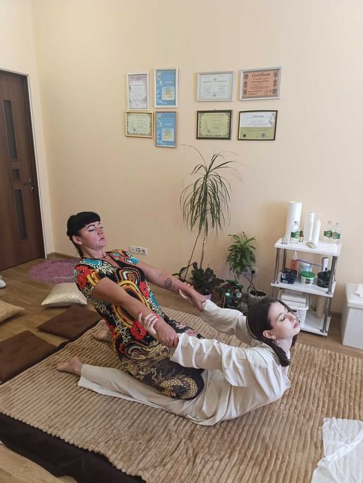 ПРОФЕСІЙНИЙ массаж, центр.