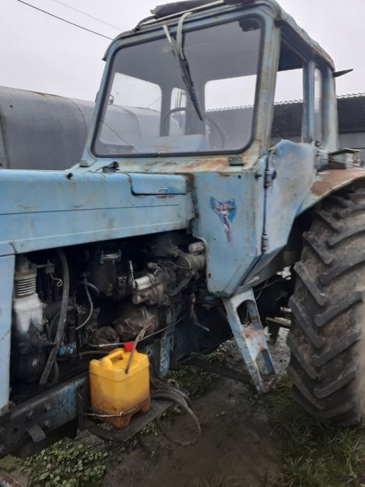 Продам трактор мтз 82