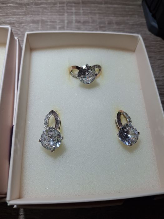 Срібло,комплекти.