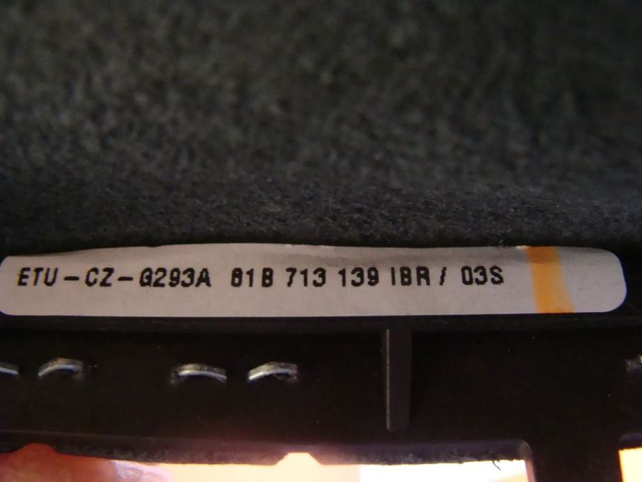 Audi Q2 s tronic gałka mieszek biegów nowa 81B713139