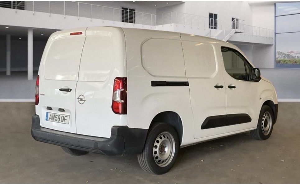 Opel combo LONGA 1.5 CDTI Nacional Com iva no preco 2022 Cammes 8 MM