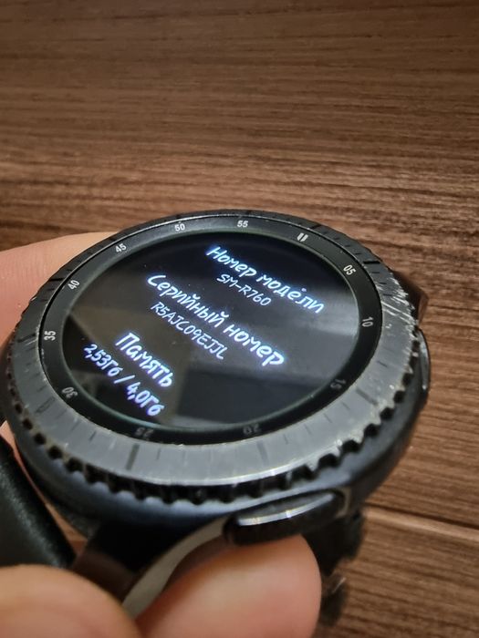 Часы Samsung Gear S3 Frontier
