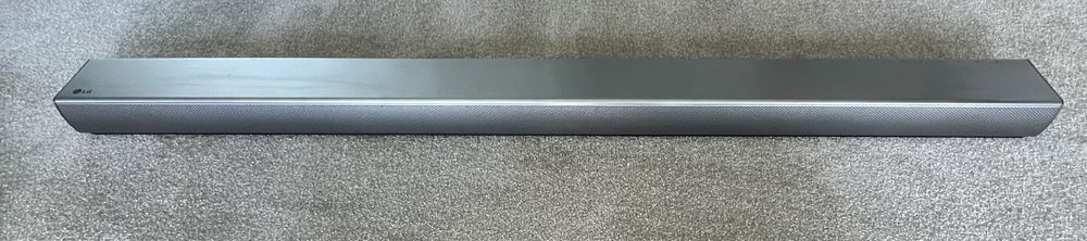 Soundbar LG com subwoffer