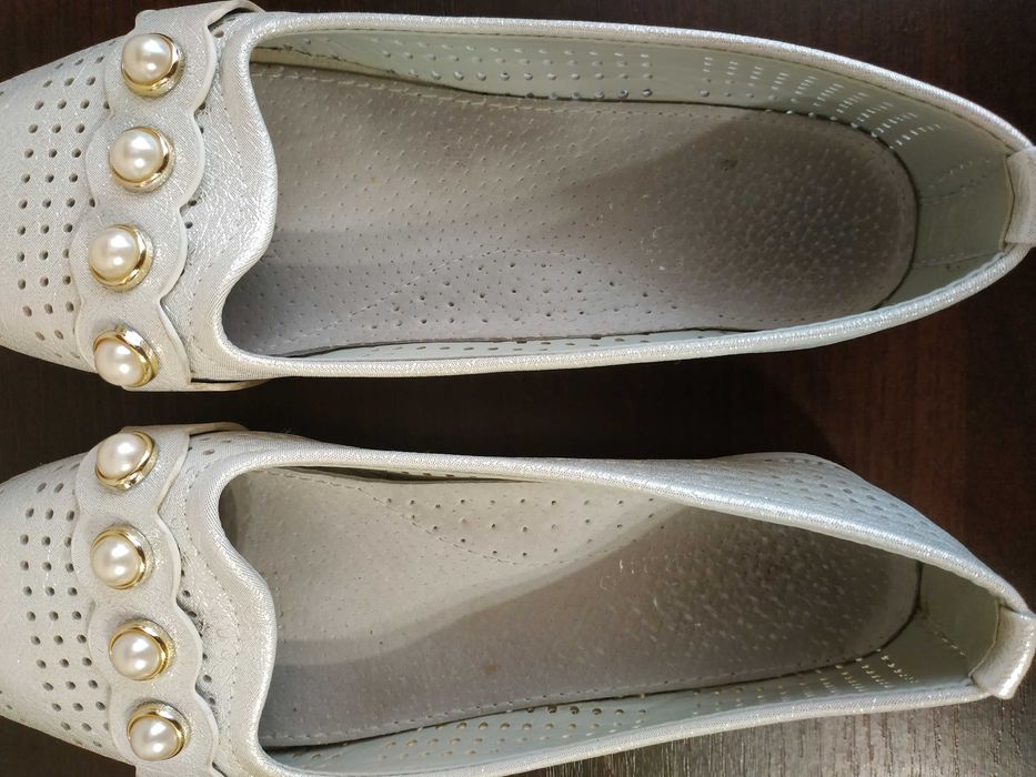 Туфлі для дівчинки